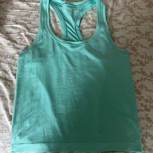 Swiftly Tech Racerback Tank Top Crop